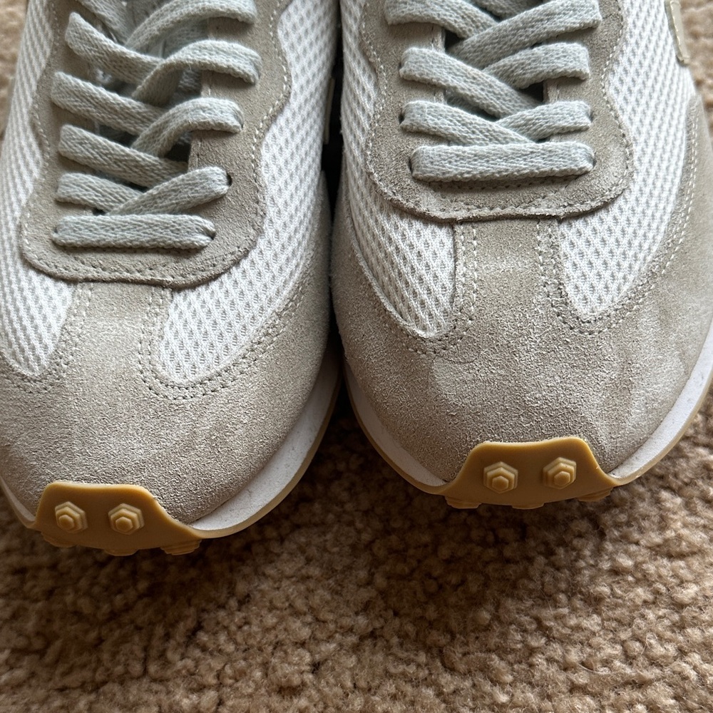 Veja Rio Branco Sneakers US9 MSRP $140 - Picture 4 of 10